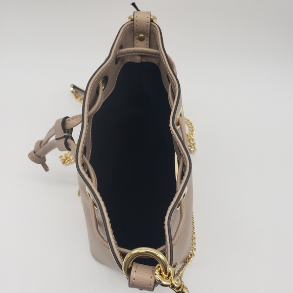 406- VALENTINO BY MARIO VALENTINO BUCKET BAG NWT - Picture 5 of 15